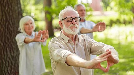 Arthrose-Schmerzen? Thai-Chi kann helfen