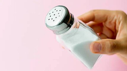 Salz sparen und Blutdruck senken