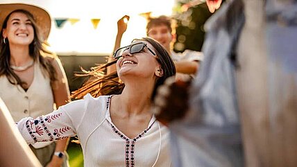 Regelmäßiges Tanzen kann Erwachsenen helfen, ihr psychisches Wohlbefinden zu stärken