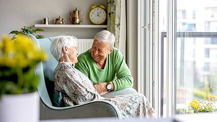 Empfinden Paare gemeinsam positive Gefühle, sinkt bei beiden Partnern der Spiegel des Stresshormons Cortisol